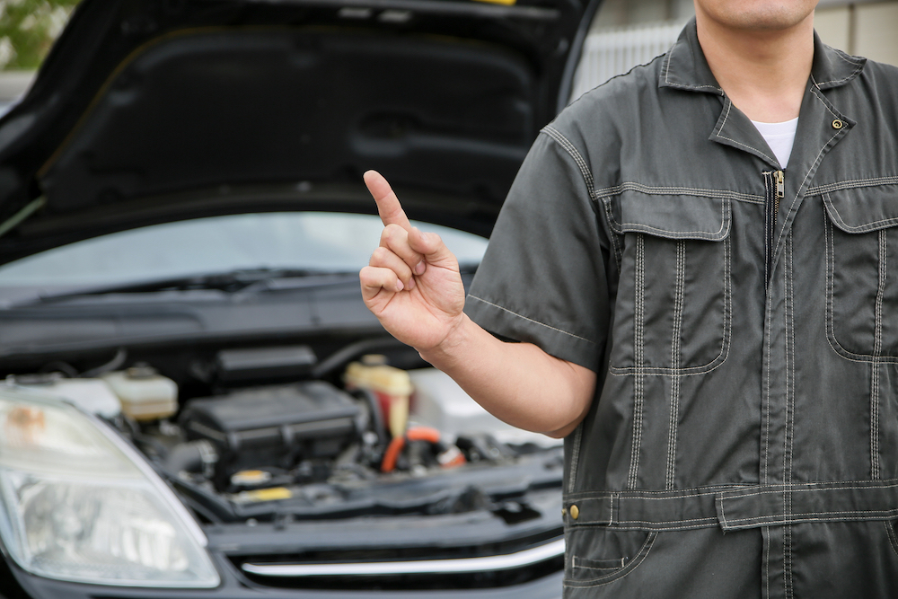 自動車検査員になるには?